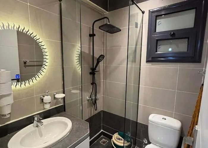 Azure Pearl At Aqua Fun Heart Of Apartment *