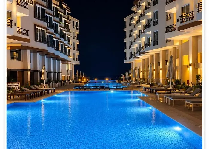 Azure Pearl At Aqua Fun Heart Of *